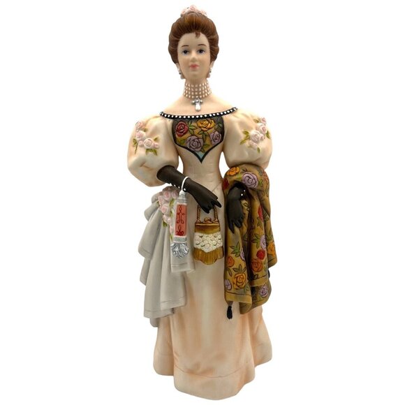 Avon 2000 Mrs Albee Award Porcelain Lady 10" Figurine Plastic Grandfather Clock - Picture 8 of 16